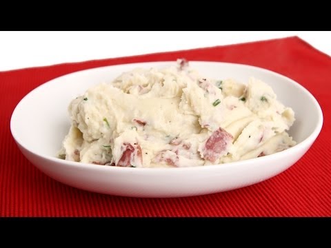 Red Skin Mashed Potatoes Recipe - Laura Vitale - Laura in the Kitchen Episode 677 - UCNbngWUqL2eqRw12yAwcICg