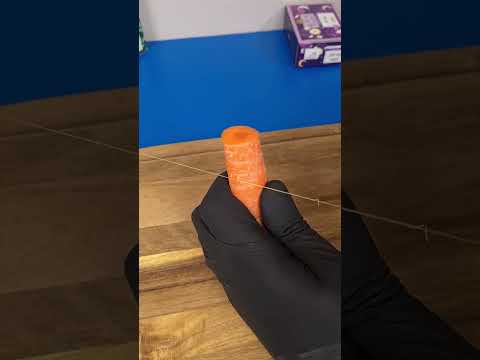 Smart carrot cutting method🤯💥#kitchen #cuttingskills #kitchengadgets