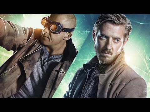 Legends of Tomorrow: What Drives Heatwave and Rip Hunter in Season 2 - Comic Con 2016 - UCKy1dAqELo0zrOtPkf0eTMw