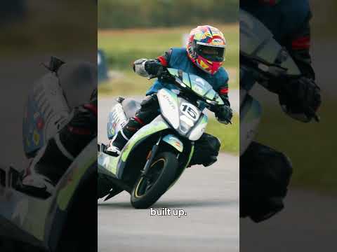 Racing on the Ather 450 at #BengaluruEVFestival | #shorts