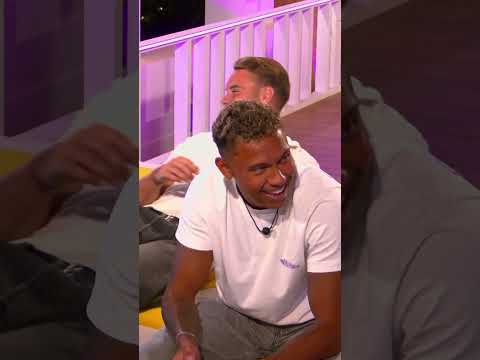 Tjejerna och killarna är inte helt överens om vilka som borde få sova i Hideaway 🫢 #loveislandse