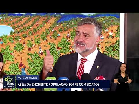 Além da enchente população sofre com as notícias falsas