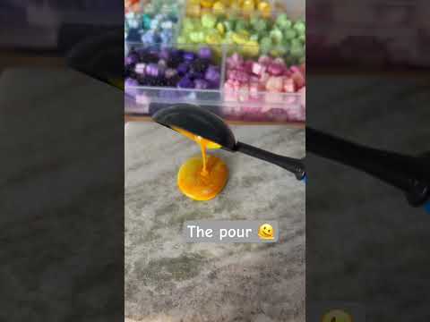 Wax seal with electric wax warmer