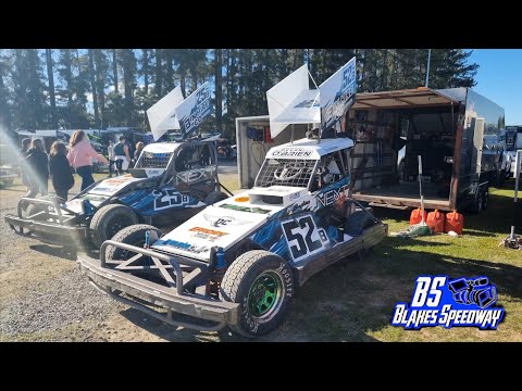 Meeanee Speedway East Coast Easter meeting Night 2 Pitwalk - 31st March 2024 - dirt track racing video image