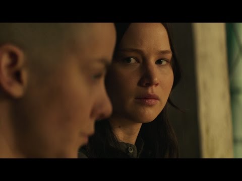 The Hunger Games: Mockingjay, Part 2 - "Old Friends" Clip - UCKy1dAqELo0zrOtPkf0eTMw