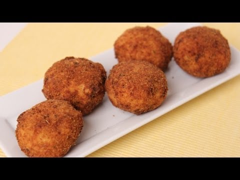 Homemade Rice Balls ( Arancini ) Recipe - Laura Vitale - Laura in the Kitchen Episode 452 - UCNbngWUqL2eqRw12yAwcICg