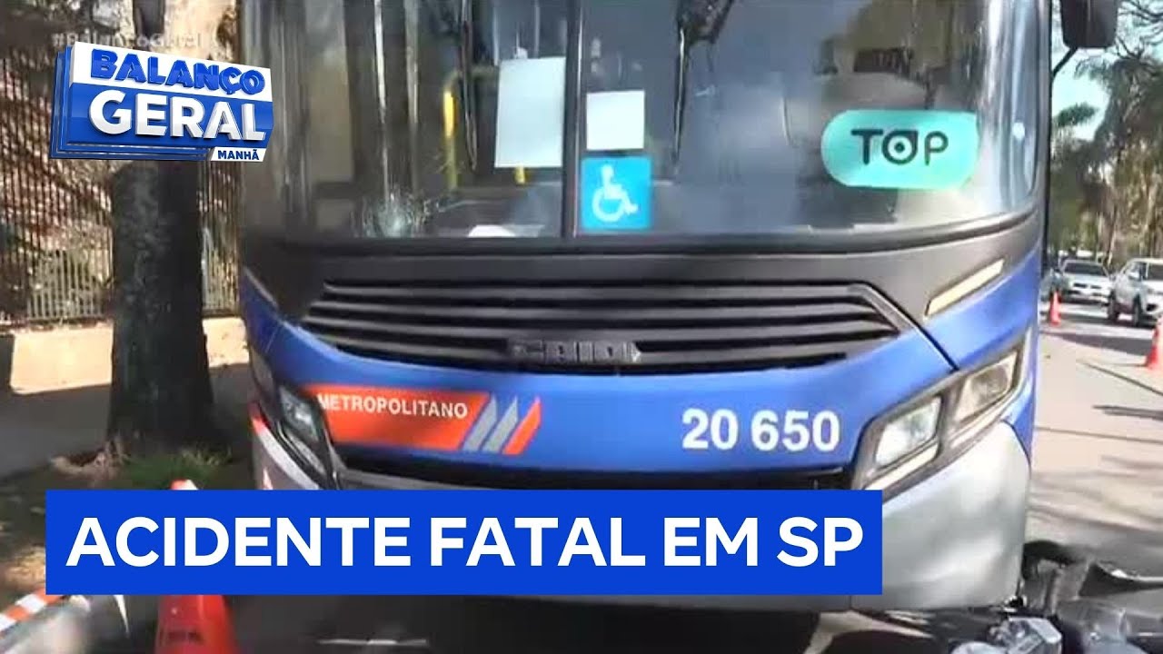 Acidente entre ônibus e moto deixa uma mulher morta na zona oeste de São Paulo