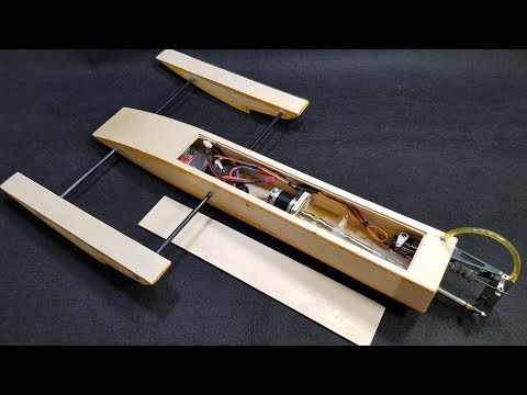 Build a Rigger RC Boat 70km/h - Tutorial - UCFwdmgEXDNlEX8AzDYWXQEg