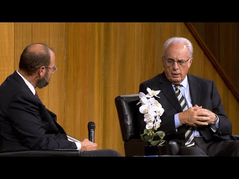 Shining the Light in a Dark Culture: A Conversation with John MacArthur