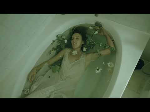 Rain in autumn - Binx Le fae (official music video)