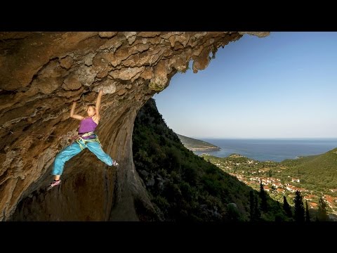 Angy Eiter Explores New Climbing Paradise: Kyparissi - UCblfuW_4rakIf2h6aqANefA