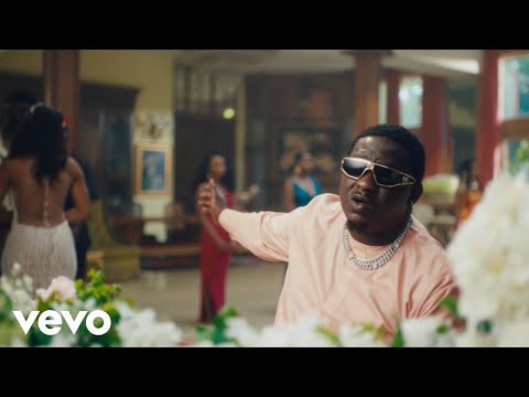 Image: Wande Coal, EMPIRE - Umbrella (Official Video) (U)