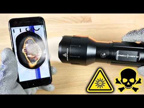 Worlds Brightest Flashlight vs iPhone 7! - UCj34AOIMl_k1fF7hcBkD_dw