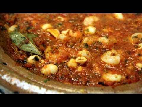 Moroccan Seafood Tagine (Homemade recipe) - CookingWithAlia - Episode 251 - UCB8yzUOYzM30kGjwc97_Fvw