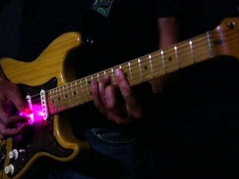 Crave - Rock out with the Firefly smart guitar pick - UCOmcA3f_RrH6b9NmcNa4tdg