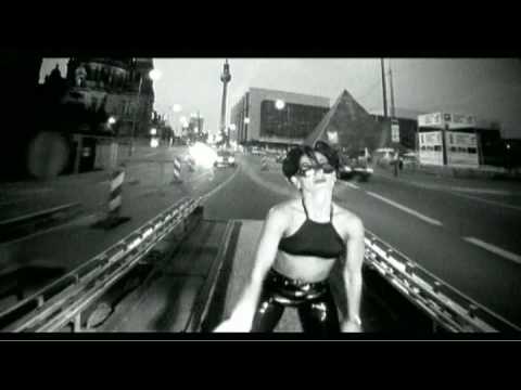 Da Hool - meet her at the Loveparade -  Official Video (HQ) - UCpDJl2EmP7Oh90Vylx0dZtA
