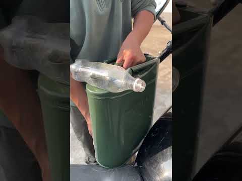 So cool! DIY Plastic Bottle Funnel