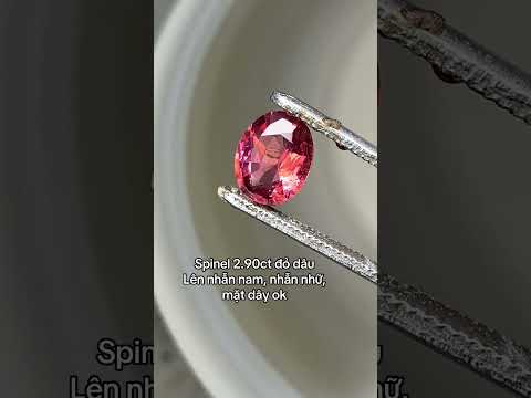 MÀU KHỦNG spinel ￼ thiên nhiên trọng lượng 2.90 lên nhẫn nam nữ mặt dây thoải #daquy #phongthuy