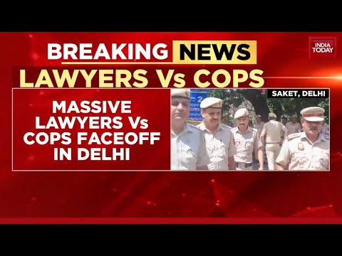 Lawyers vs Delhi Police: Massive Face-Off At Saket Court Over 'False' FIR