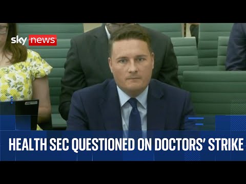 Health secretary faces questions from MPs ahead of doctors strike this month