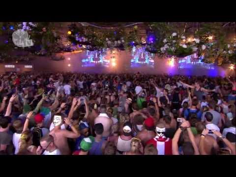 Tomorrowland 2013 - Nicky Romero - UCsN8M73DMWa8SPp5o_0IAQQ