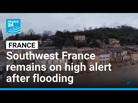 Southwest France remains on high alert as Garonne floods towns • FRANCE 24 English