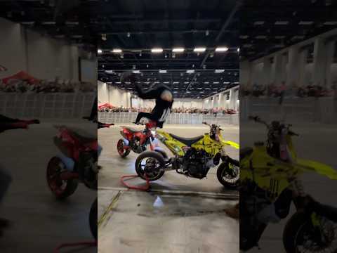 Monday moves by Teemu Suomela