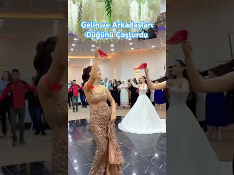Gelin ve Arkadaşları Düğünü Çoşturdu #düğün #gelinkarsilama #gelin #keşfet #wedding #fyp