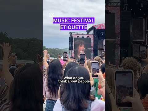 You're probably doing this wrong at concerts #festivals #musicfestival #laneway
