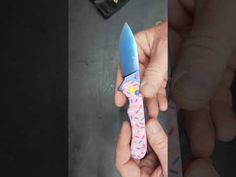 NEDFOSS DONUT KNIFE WITH SPRINKLES