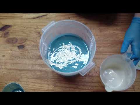 Making &amp; Cutting Celestial Waters Soap