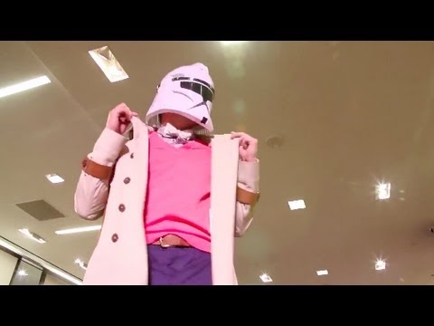 Microsoft's 'Geek 2 Chic' Fashion Show at Bloomingdale's - UCCjyq_K1Xwfg8Lndy7lKMpA
