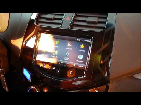 Chevy MyLink smartphone-based infotainment system demo - UCwPRdjbrlqTjWOl7ig9JLHg