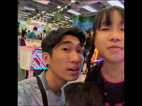 GIA ĐÌNH LAY TV CHIPPY siêu thị HÀI HƯỚC! EM Ji BUN BA MẸ SIÊU THỊ