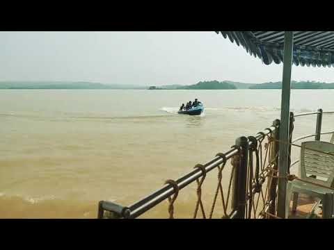 Boting at laknavaram lake