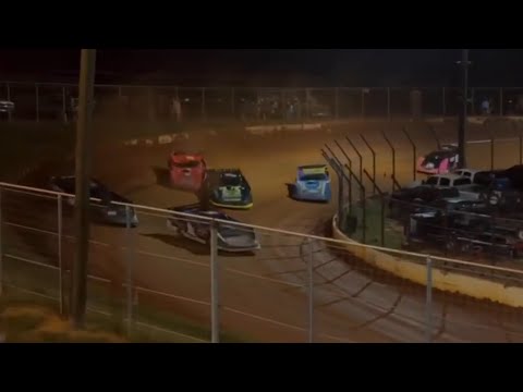 Limited Late Model at Winder Barrow Speedway 10/5/2024 - dirt track racing video image