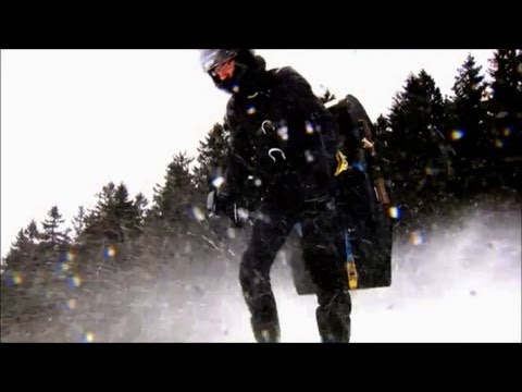 Crave - Man vs. jetpack, Ep: 111 - UCOmcA3f_RrH6b9NmcNa4tdg