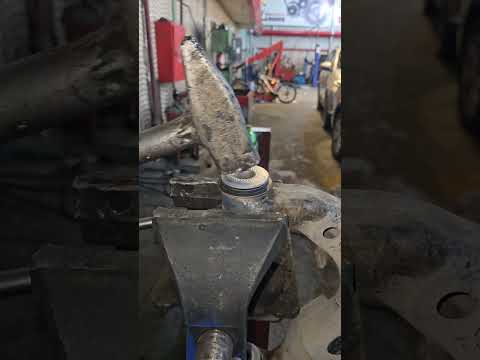 <strong>Toyota</strong> Prado wheel Aram Bush fitting #auto #mechanic