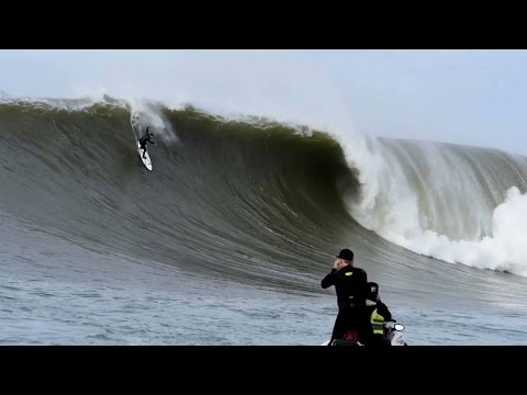 Surfing Mavericks in Heavy Conditions - UCblfuW_4rakIf2h6aqANefA