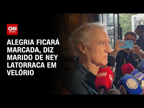 Alegria ficará marcada, diz marido de Ney Latorraca em velório | BASTIDORES CNN