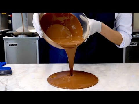 초콜릿 퀄리티 끝장납니다! 압도적인 초콜릿 공장의 초콜릿 쿠키바 만들기 Making chocolate cookie bars - Korean chocolate factory