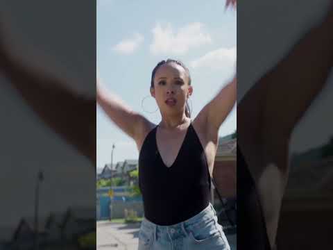 Choreo by: Me 🙋🏻‍♀️ #mamiii #beckyg #karolg #dance #dancer #reggaeton #onlinedanceclass