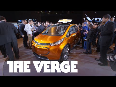 Up close with the all-electric Chevrolet Bolt - NAIAS 2015 - UCddiUEpeqJcYeBxX1IVBKvQ