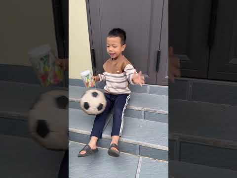 Who hit whom with the ball first 😱😂 1 #funny #comedy