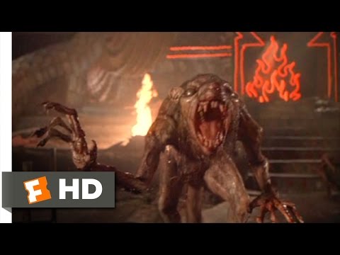 From Dusk Till Dawn (12/12) Movie CLIP - Battling the Beasts (1996) HD - UC3gNmTGu-TTbFPpfSs5kNkg