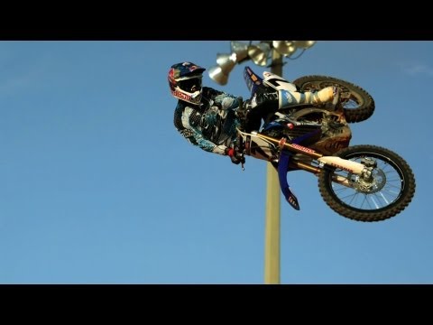 James Stewart Supercross Slo-Mo Whip - Red Bull Moments - UCblfuW_4rakIf2h6aqANefA