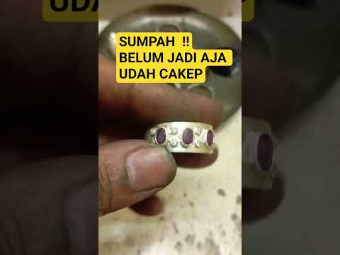 Sumpah pemuda ini bilang ,hasilnya akan rapih cincin costum ruby merah ,zirkon putih, silver ring