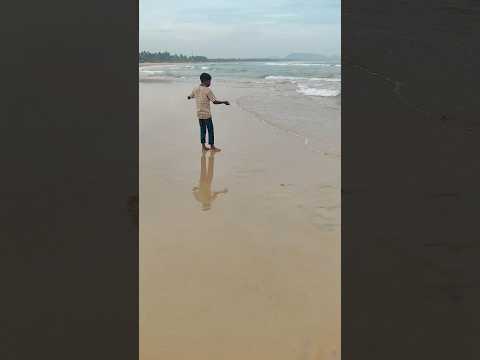 The kids are fishing very well, the kids. #fishing #hunting #fish #pudimadaka #beach #localboynaveen