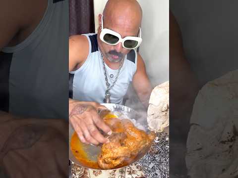 Desi murga aur bhakri….😍🍗 #chickenlegpiece #ulhaskamathe #foodchallenge #indianfood #food #shorts