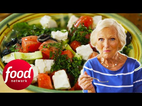 Mary Berry's Vibrant Mint Salad Perfect For The Summer! | Mary Berry's Absolute Favourites